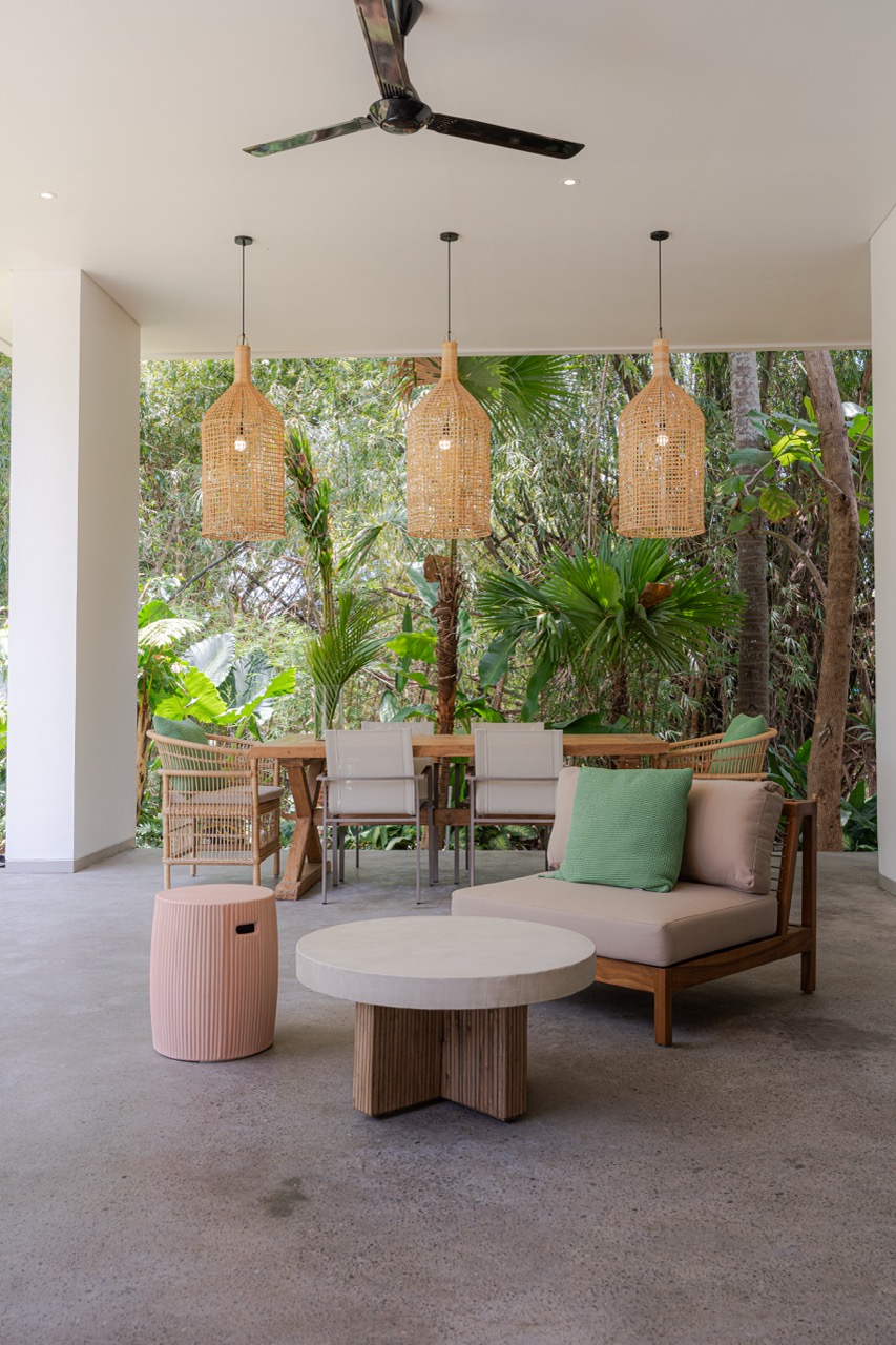 Villa Gaya Outside Couch